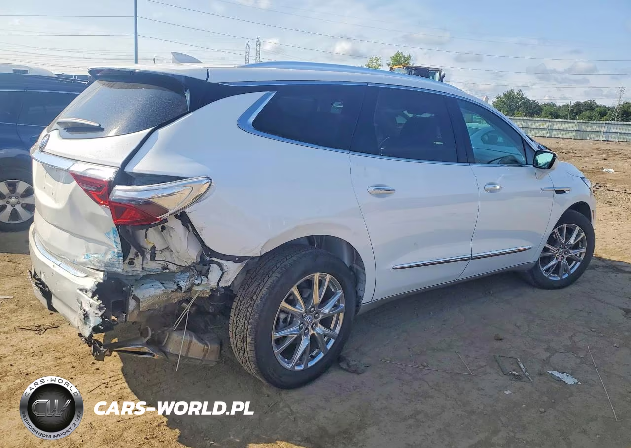 2024 Buick Enclave Essence VIN:5GAERBKW2RJ121596 - 3