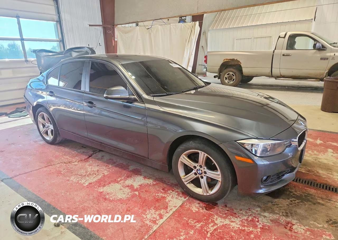 2015 BMW 328 Xi VIN:WBA3B3G52FNT68828 - 4