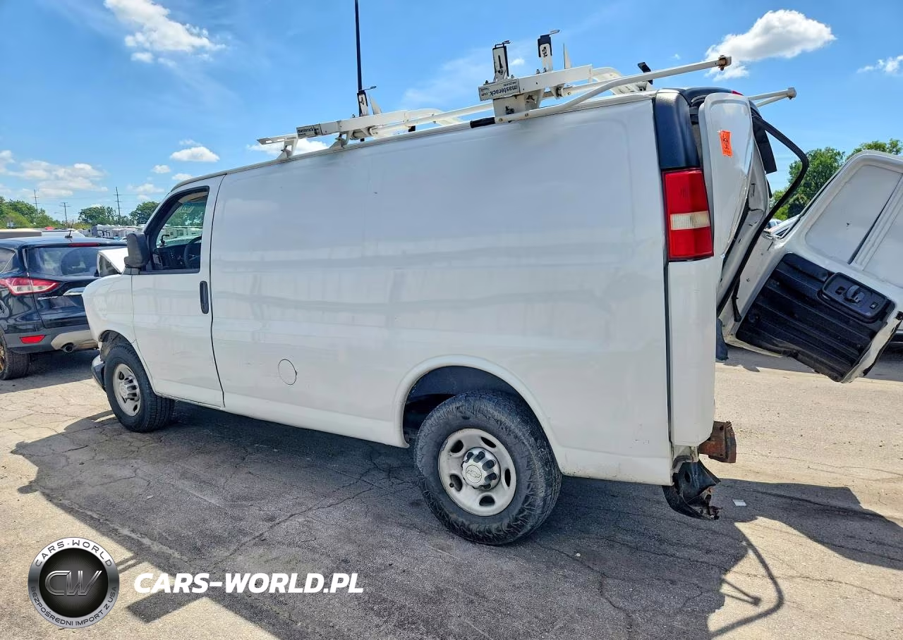 2014 Chevrolet Express G2500 VIN:1GCWGFBA2E1184552 - 2