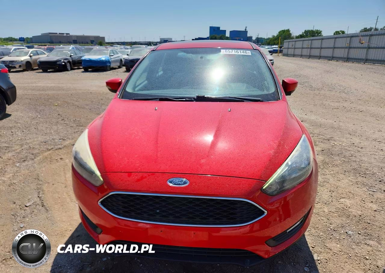 2017 Ford Focus Sel VIN:1FADP3H23HL264429 - 5