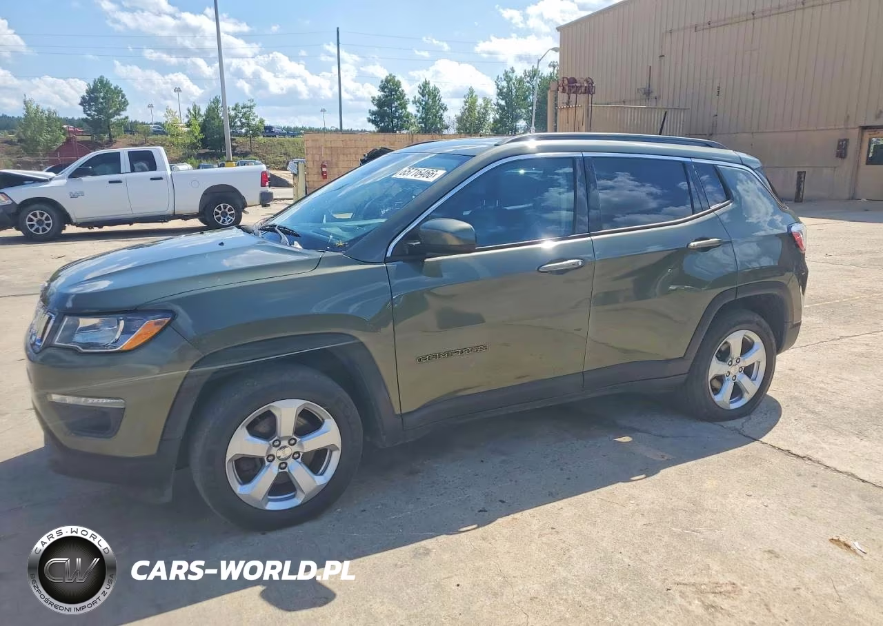 2018 Jeep Compass Latitude – zdjęcie 1 z 12