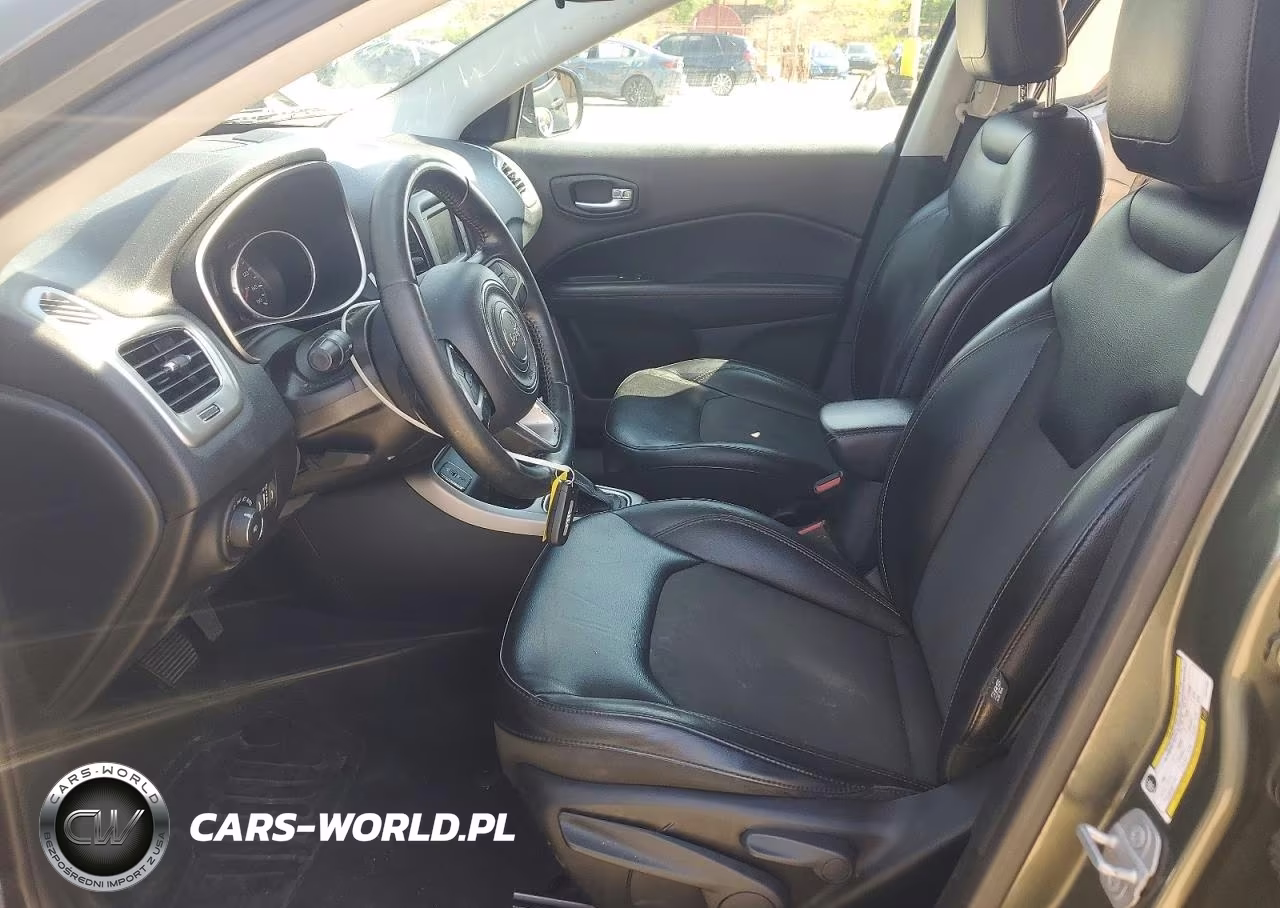 2018 Jeep Compass Latitude VIN:3C4NJCBBXJT227428 - 7