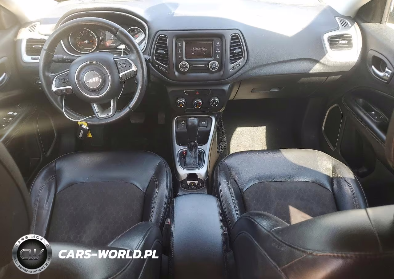 2018 Jeep Compass Latitude VIN:3C4NJCBBXJT227428 - 8