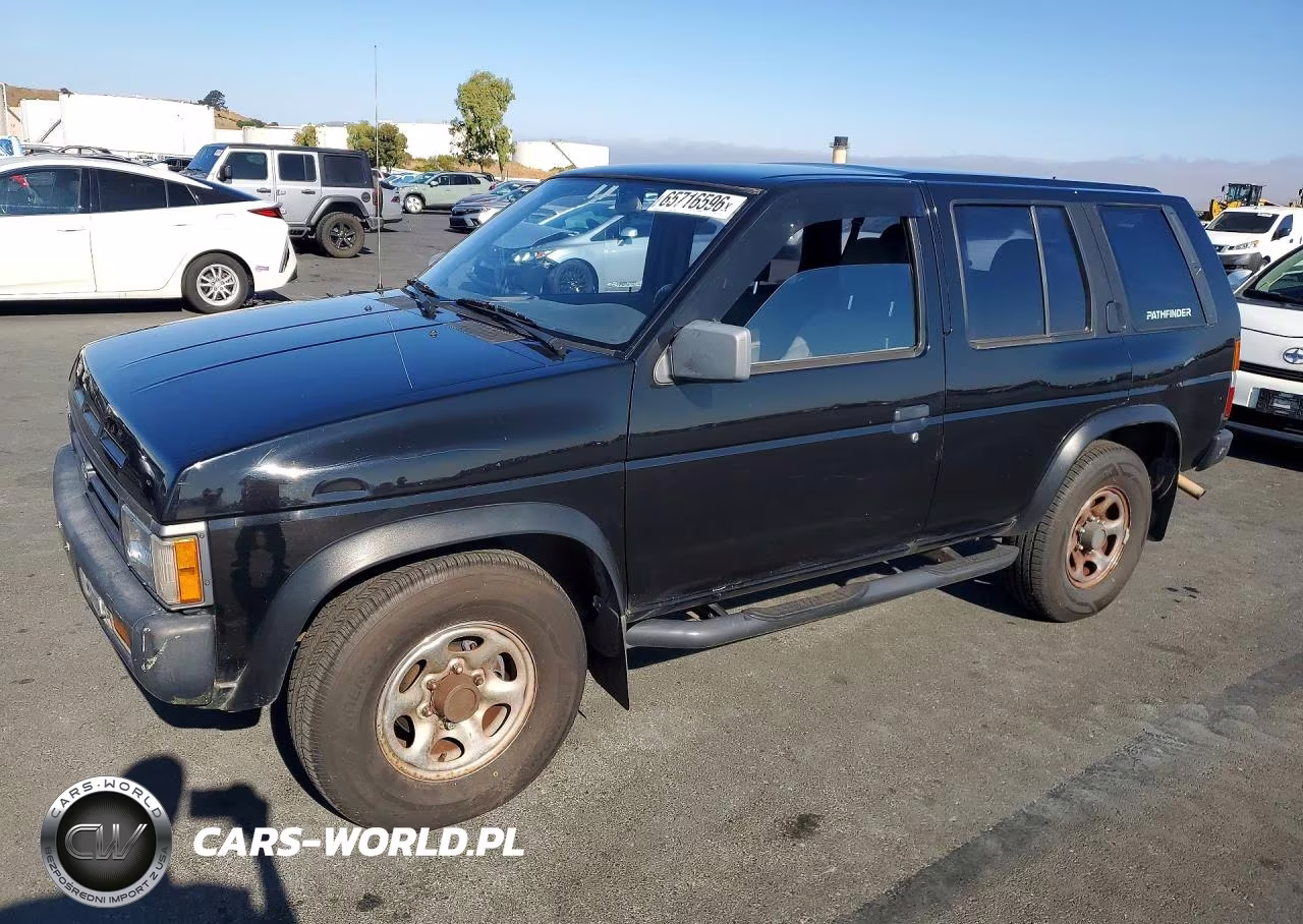 1994 Nissan Pathfinder Xe