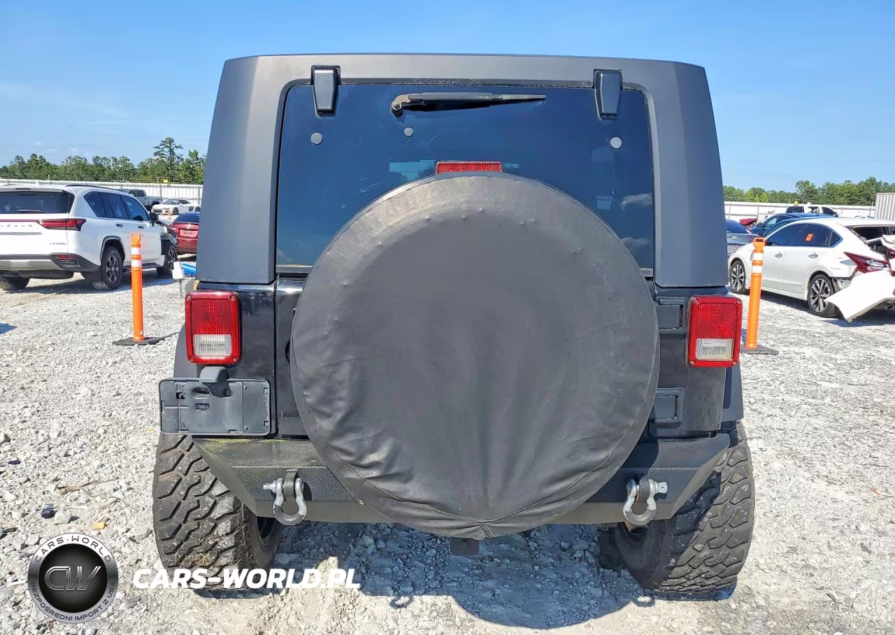 2008 Jeep Wrangler Unlimited X VIN:1J4GA39188L650014 - 6