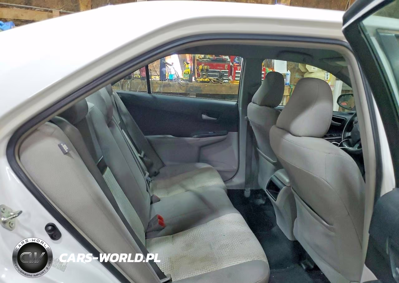 2014 Toyota Camry L VIN:4T1BF1FKXEU433195 - 10