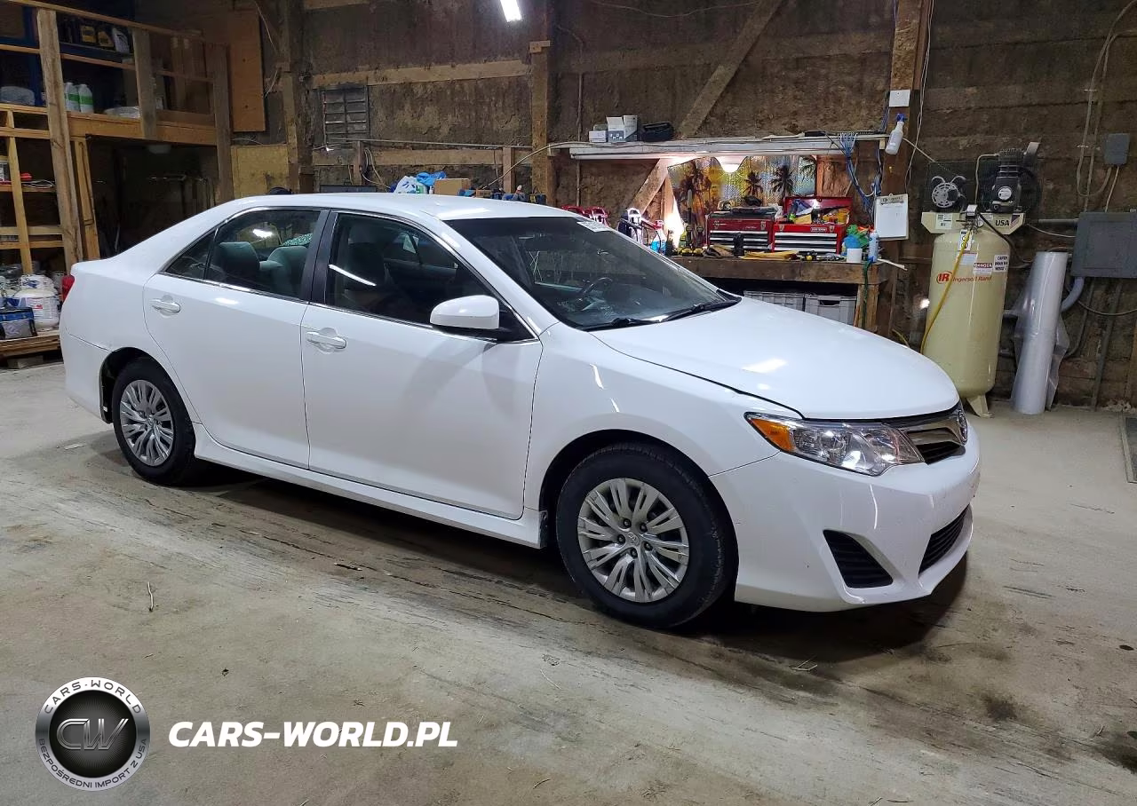2014 Toyota Camry L VIN:4T1BF1FKXEU433195 - 4