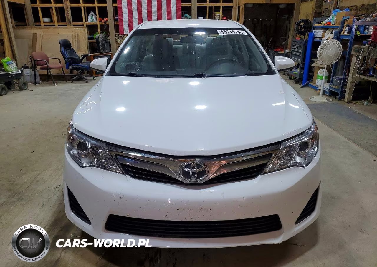 2014 Toyota Camry L VIN:4T1BF1FKXEU433195 - 5