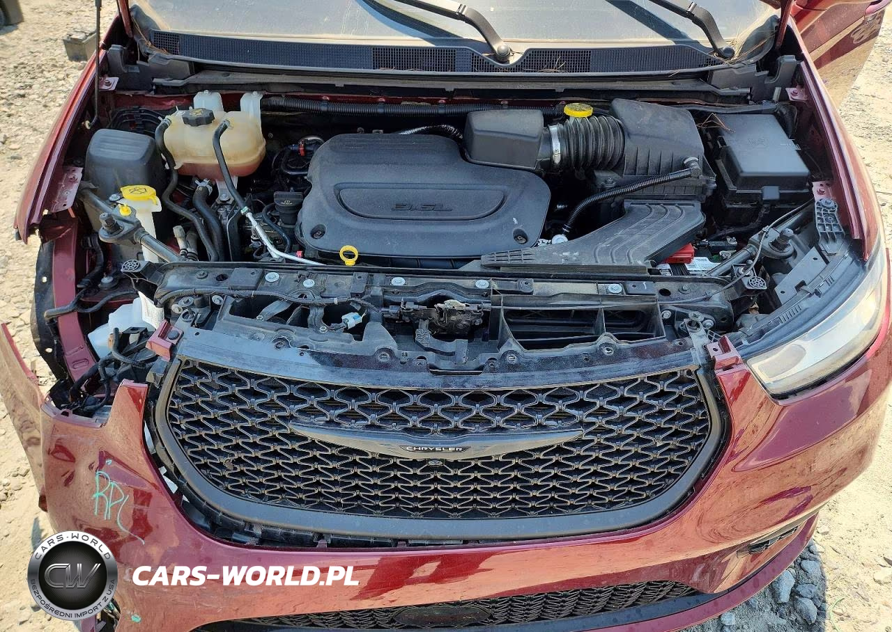 2021 Chrysler Pacifica Touring VIN:2C4RC1FG7MR567794 - 12