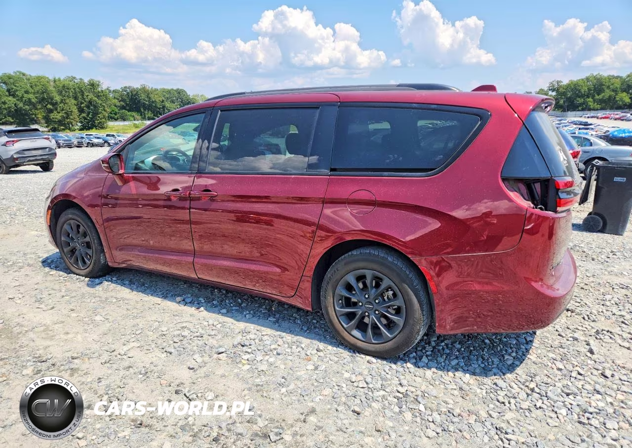 2021 Chrysler Pacifica Touring VIN:2C4RC1FG7MR567794 - 2