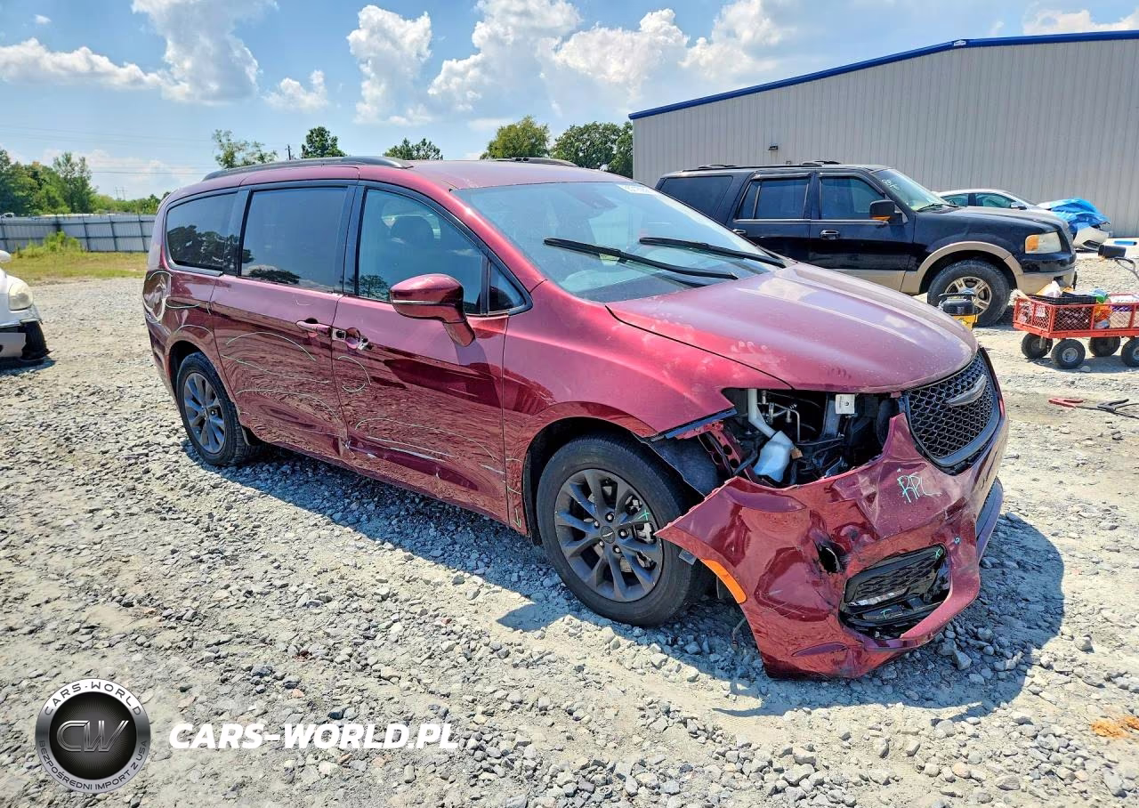 2021 Chrysler Pacifica Touring VIN:2C4RC1FG7MR567794 - 4