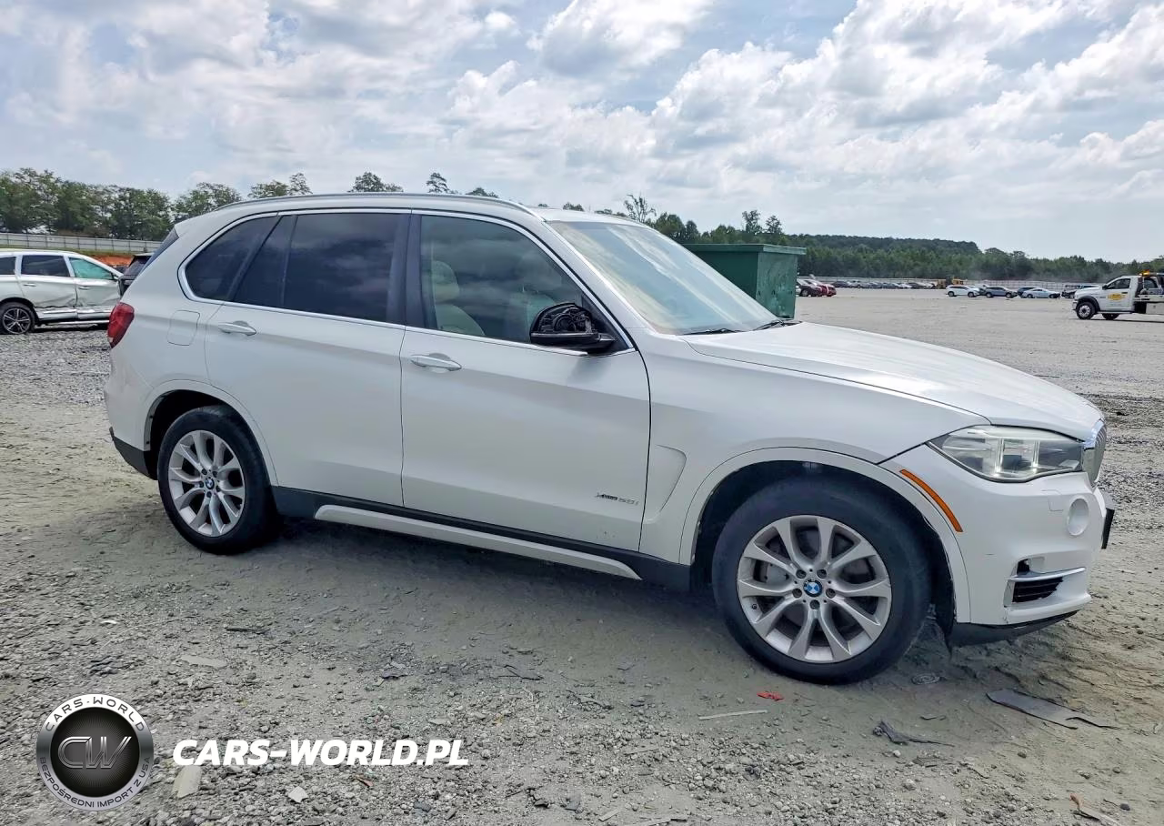 2015 BMW X5 xDrive50I VIN:5UXKR6C50F0J77583 - 4