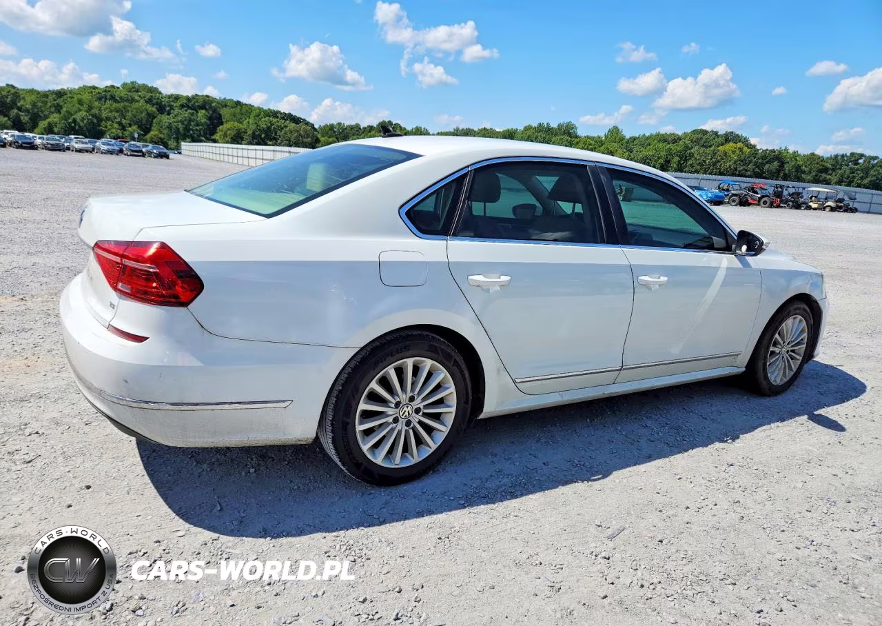 2016 Volkswagen Passat Se VIN:1VWBS7A39GC053435 - 3