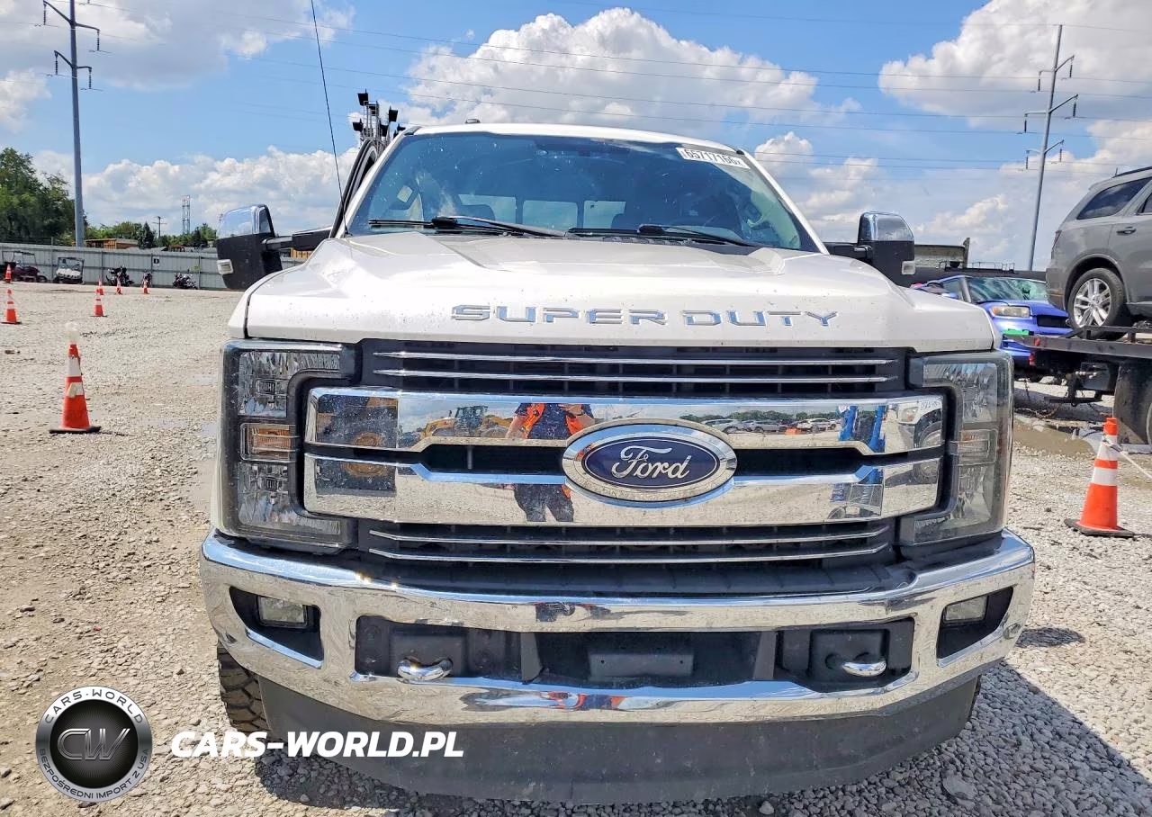 2017 Ford F250 Super Duty VIN:1FT7W2B63HEC74947 - 5