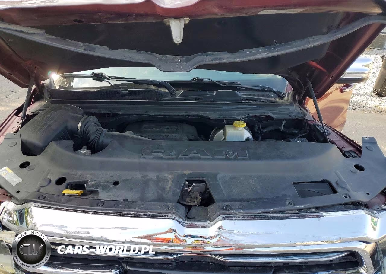 2019 Ram 1500 Laramie VIN:1C6SRFJT7KN786774 - 11