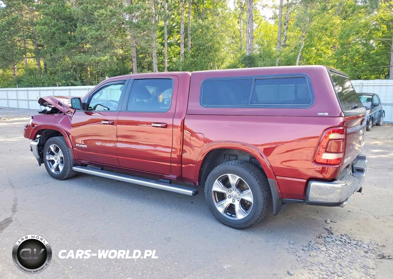 2019 Ram 1500 Laramie VIN:1C6SRFJT7KN786774 - 2