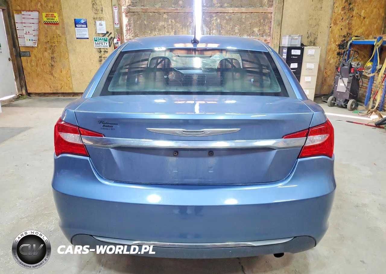 2011 Chrysler 200 Touring VIN:1C3BC1FB5BN602496 - 6