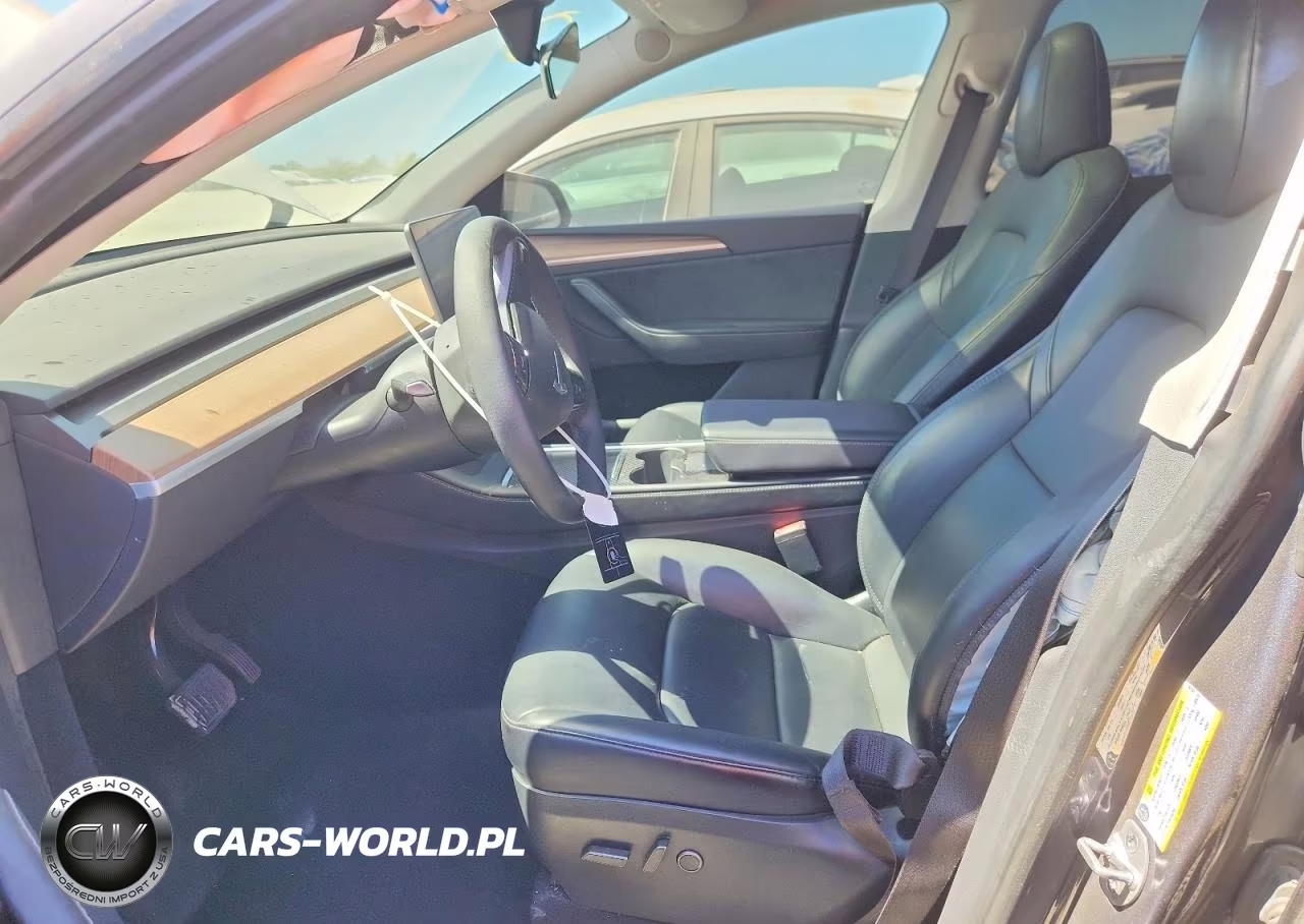 2023 Tesla Model Y VIN:7SAYGDEE8PA163162 - 7