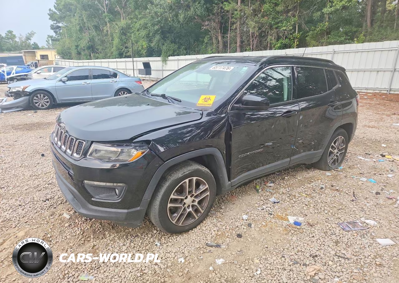 2017 Jeep Compass Latitude – zdjęcie 1 z 12