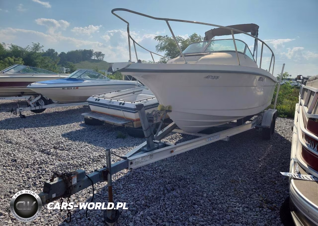 2002 Boat