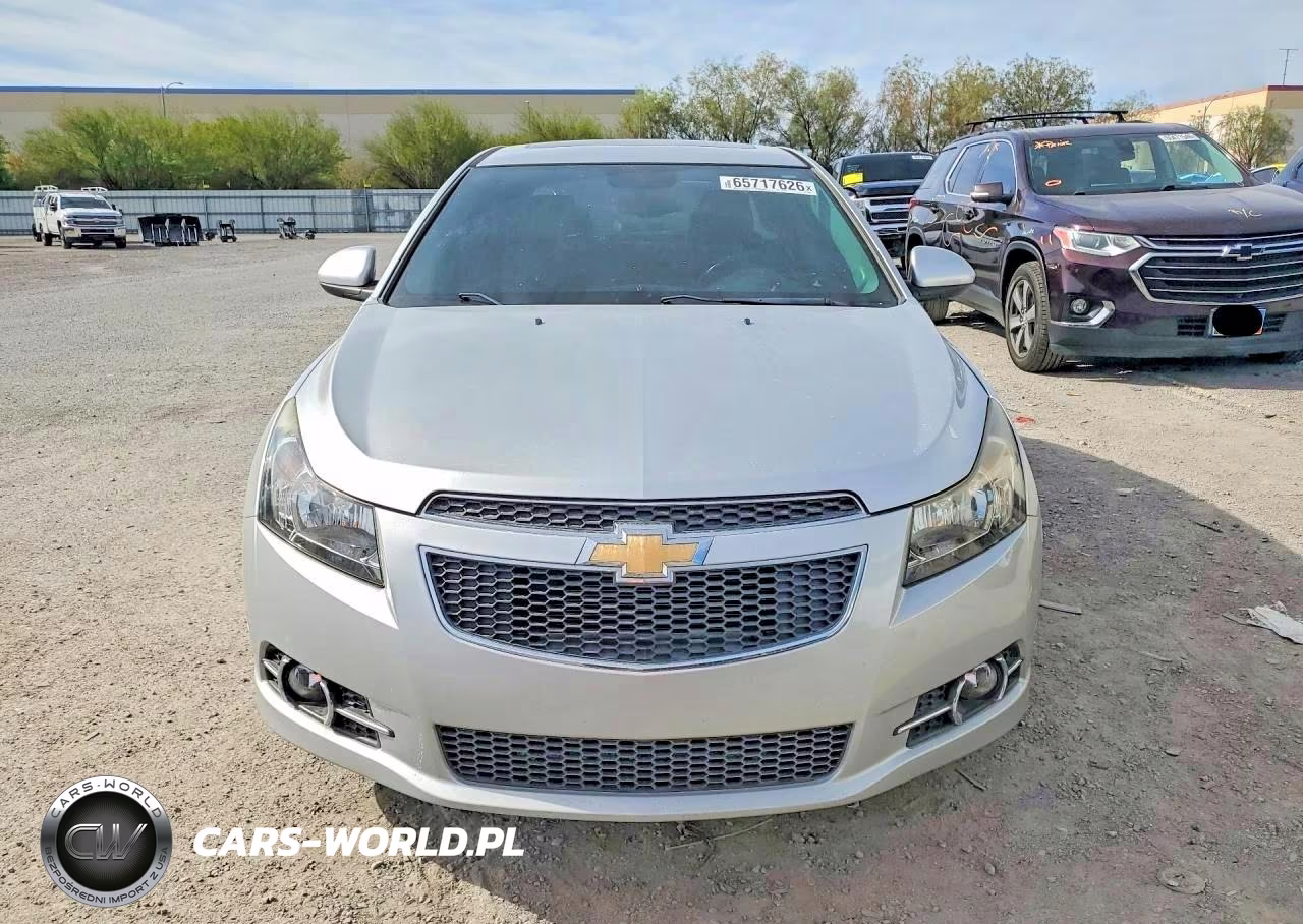 2014 Chevrolet Cruze Lt VIN:1G1PC5SB2E7472645 - 5