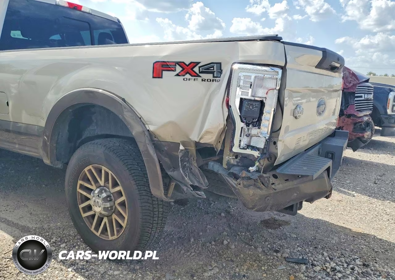 2017 Ford F350 Super Duty VIN:1FT8W3BT3HEE02295 - 13