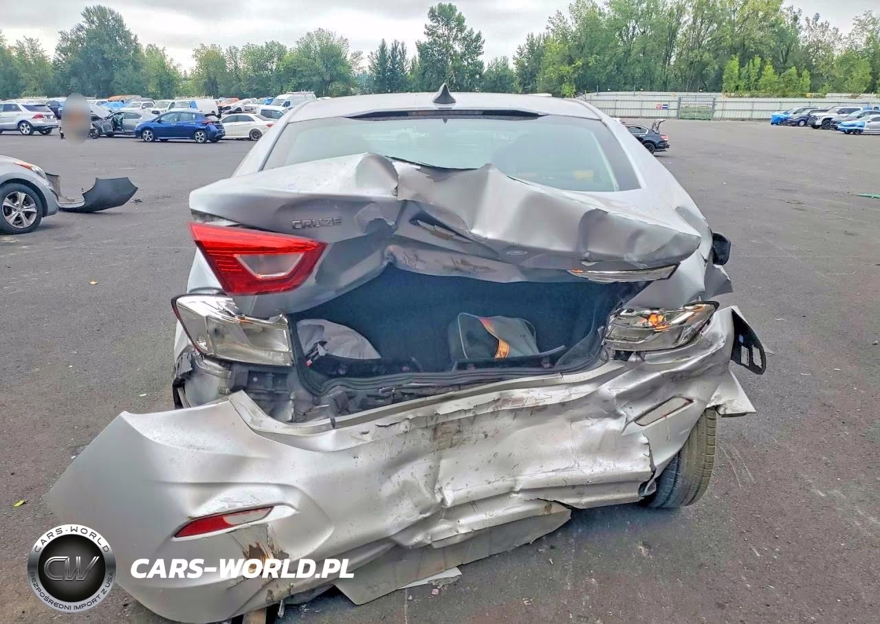 2018 Chevrolet Cruze Ls VIN:1G1BC5SMXJ7145139 - 6