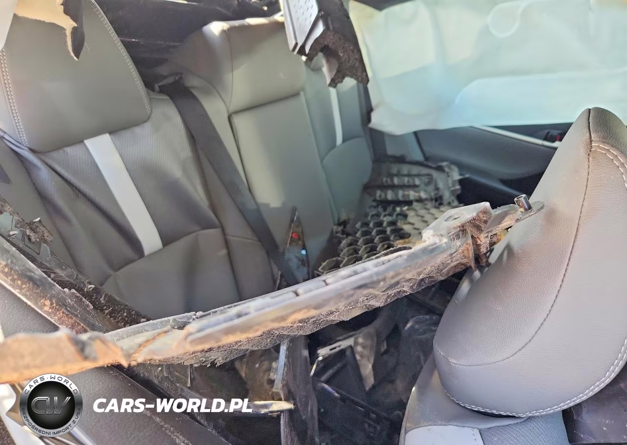 2026 Toyota Camry Se VIN:4T1DAACK0TU335091 - 10