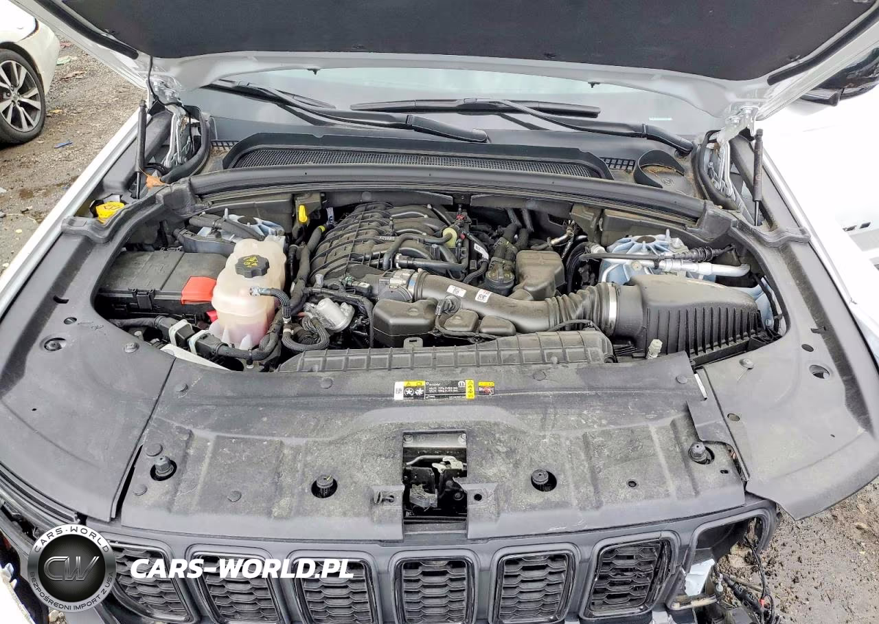 2024 Jeep Grand Cherokee Laredo VIN:1C4RJHAGXRC716060 - 12
