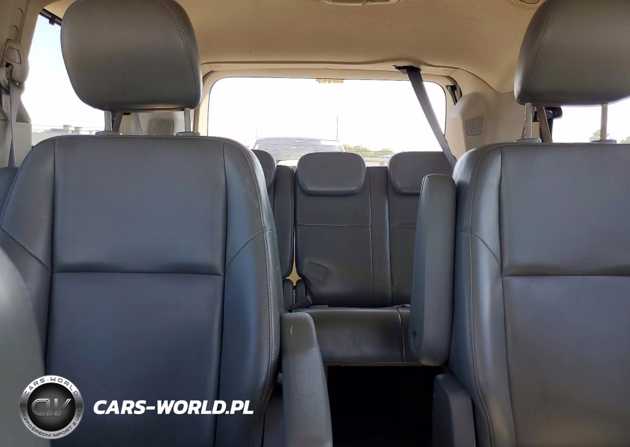 2010 Volkswagen Routan Se VIN:2V4RW3D13AR272341 - 10