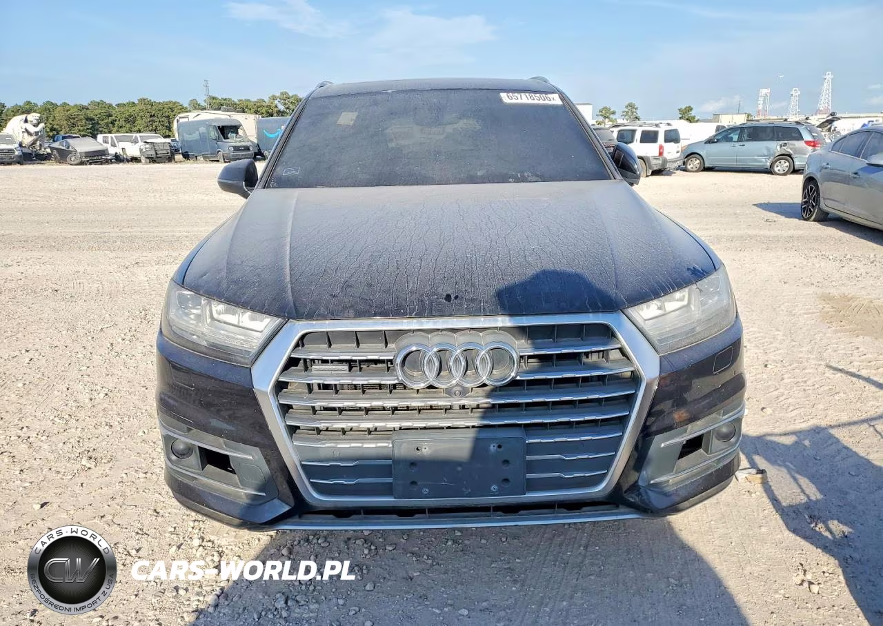 2017 Audi Q7 Premium Plus VIN:WA1LAAF72HD023816 - 5