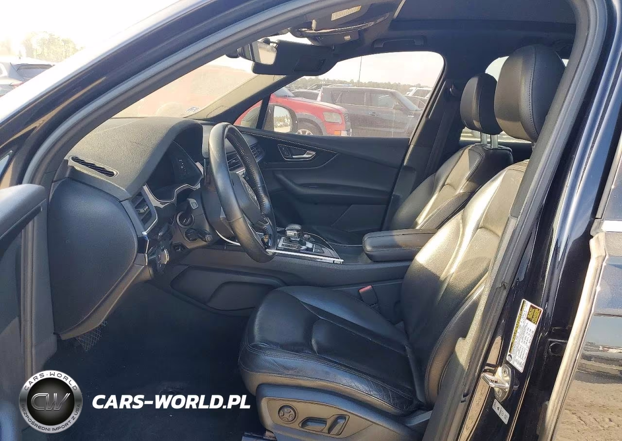 2017 Audi Q7 Premium Plus VIN:WA1LAAF72HD023816 - 7