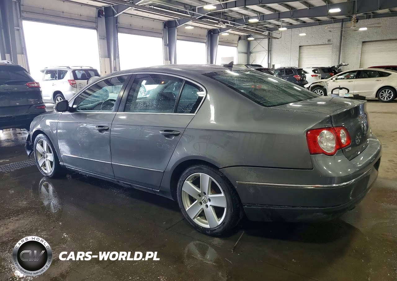 2008 Volkswagen Passat Komfort VIN:WVWAK73C28P082118 - 2