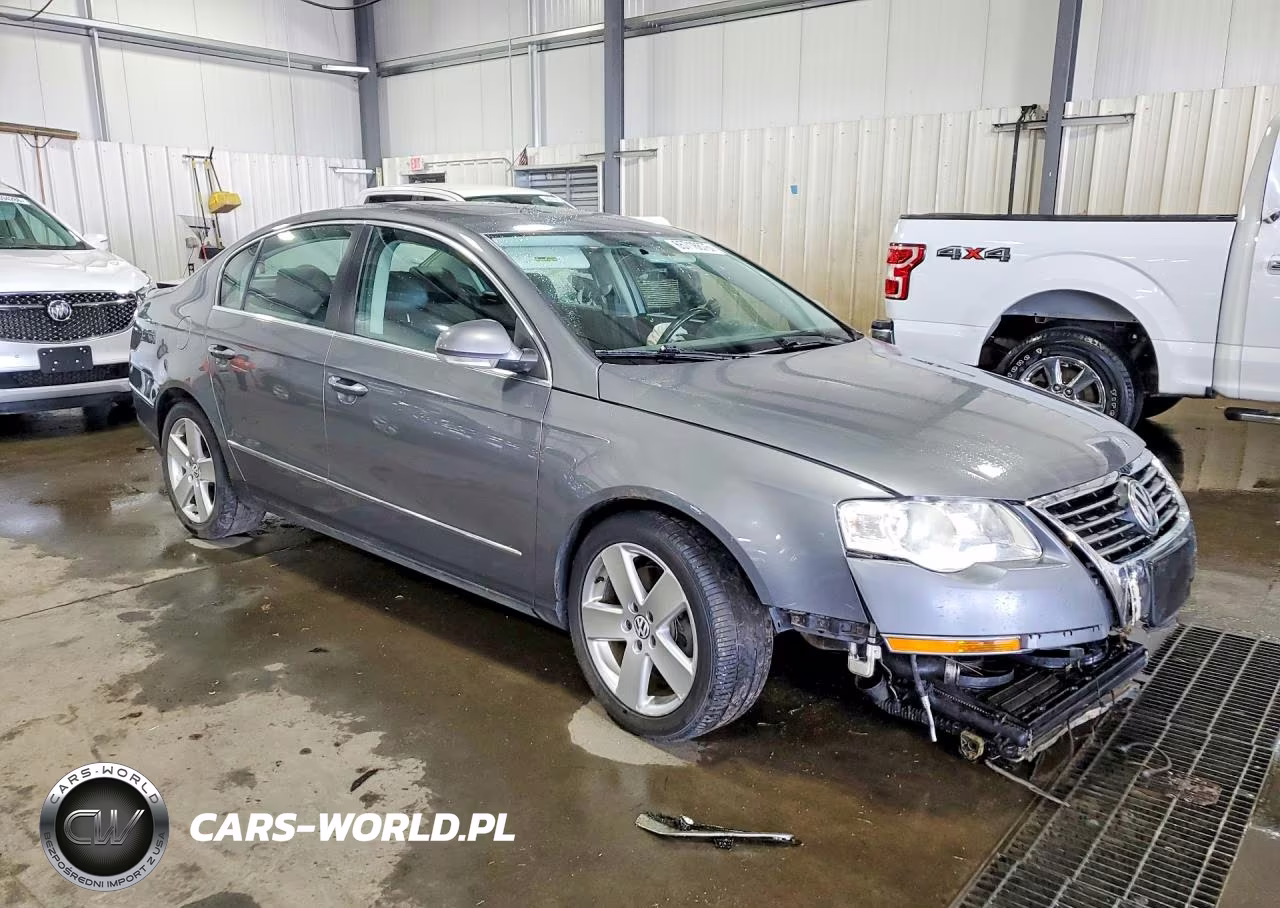 2008 Volkswagen Passat Komfort VIN:WVWAK73C28P082118 - 4