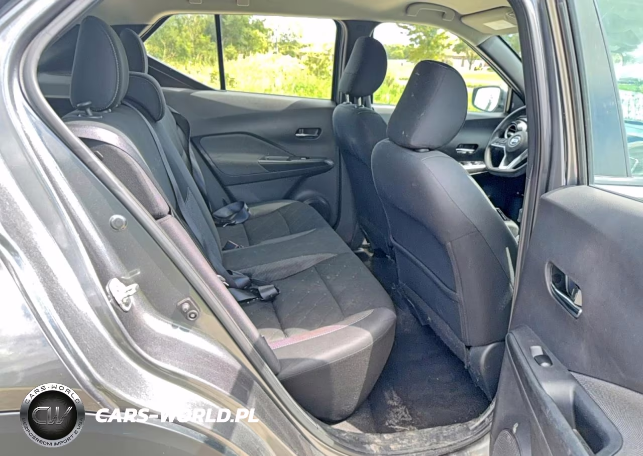 2020 Nissan Kicks Sv VIN:3N1CP5CVXLL538115 - 6