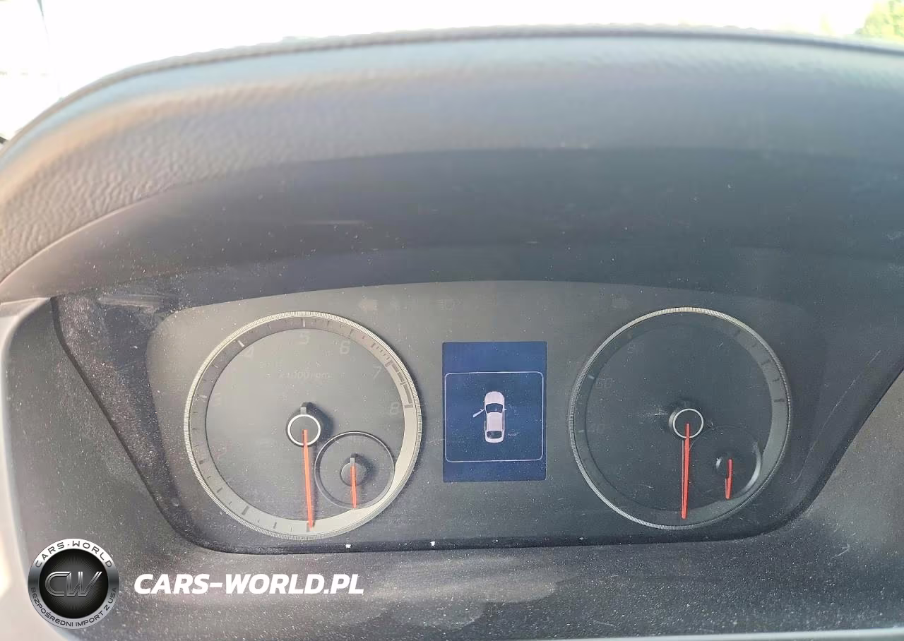 2017 Hyundai Sonata Sport 2.0T VIN:5NPE34AB4HH523167 - 9