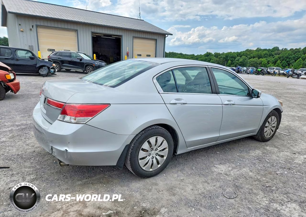 2012 Honda Accord Lx VIN:1HGCP2F3XCA076895 - 3