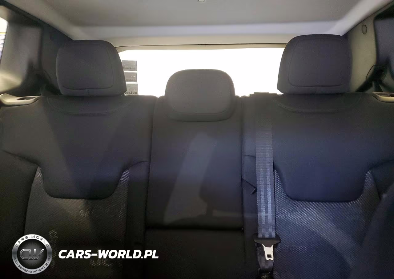 2015 Jeep Renegade Latitude VIN:ZACCJBBT5FPB98526 - 10