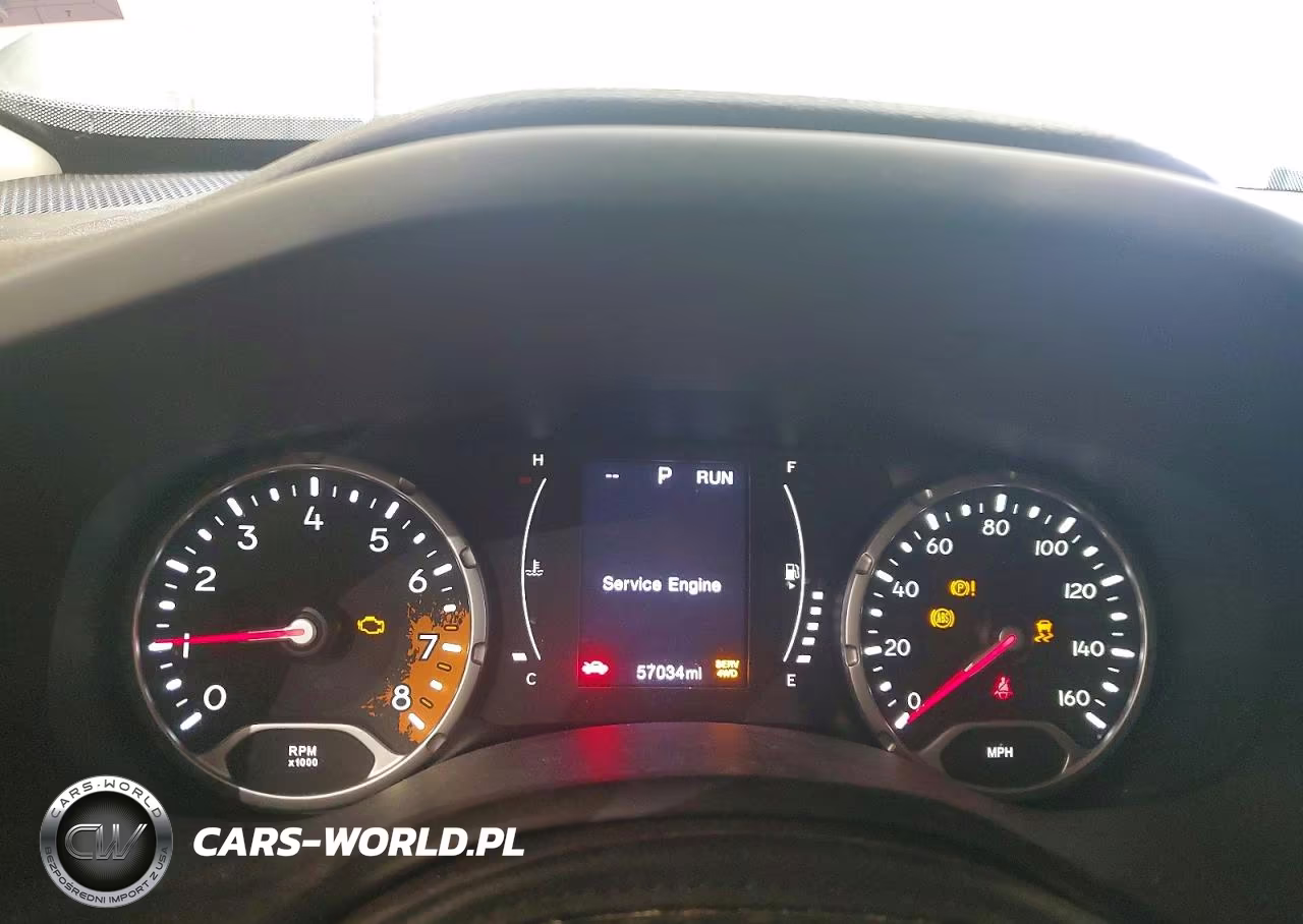 2015 Jeep Renegade Latitude VIN:ZACCJBBT5FPB98526 - 9