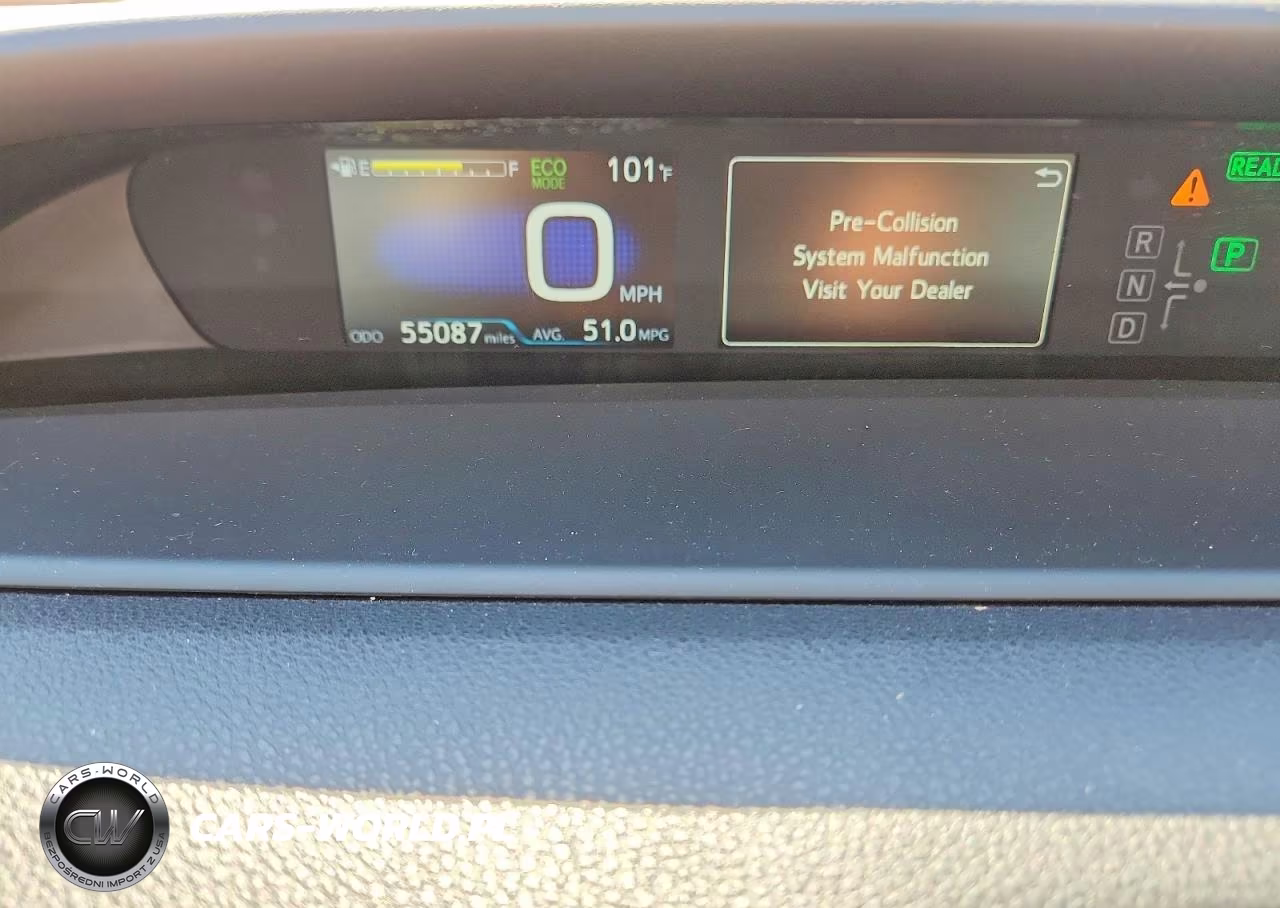 2020 Toyota Prius Le VIN:JTDKARFU3L3102836 - 9