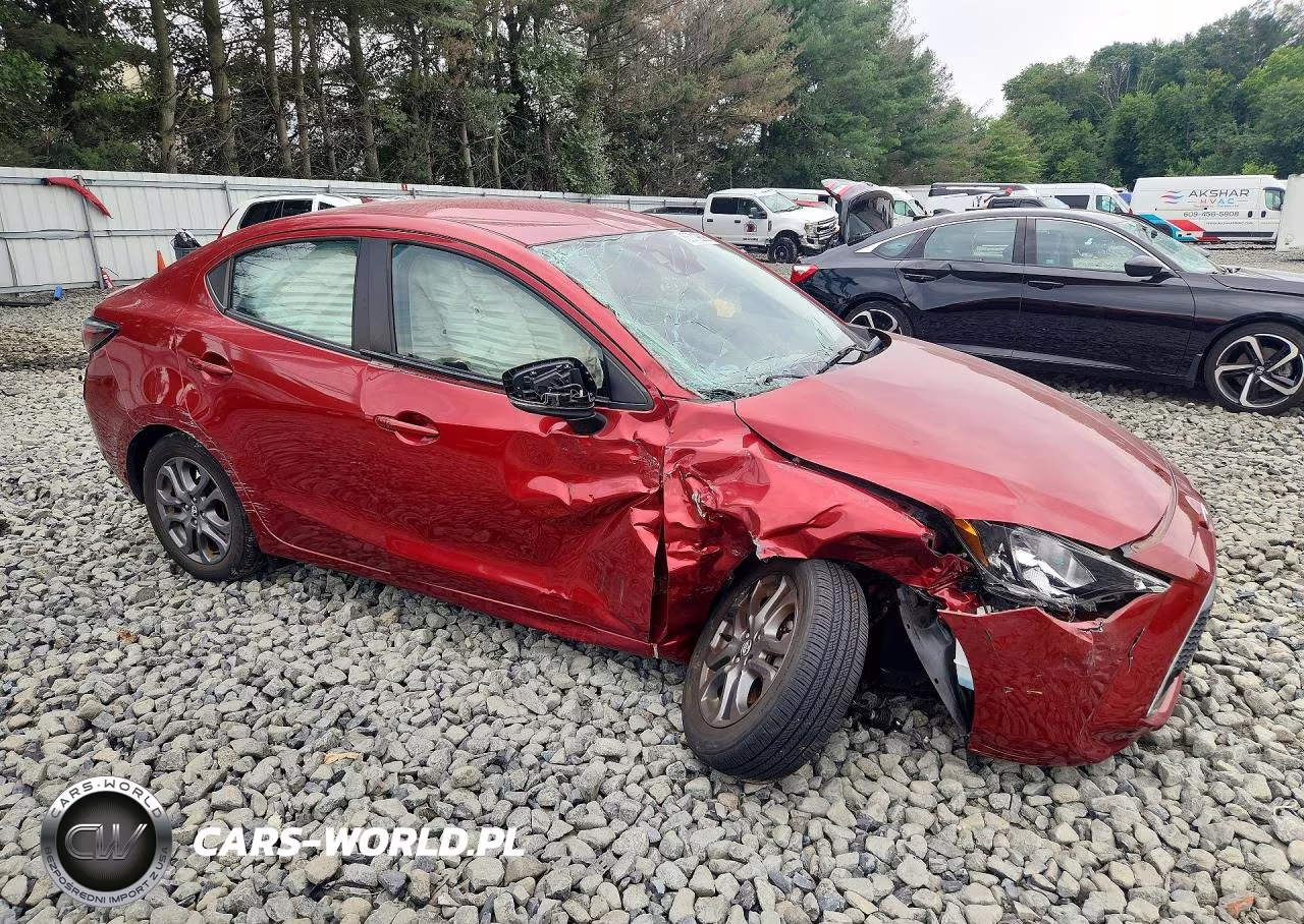 2020 Toyota Yaris Le VIN:3MYDLBYV6LY711864 - 4