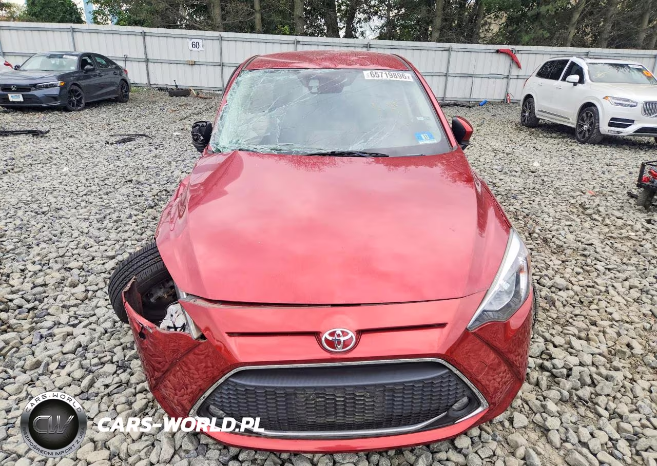 2020 Toyota Yaris Le VIN:3MYDLBYV6LY711864 - 5
