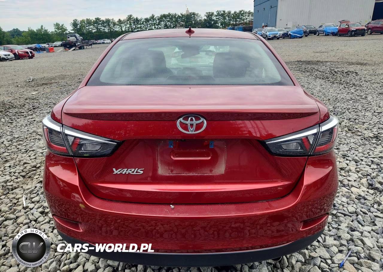 2020 Toyota Yaris Le VIN:3MYDLBYV6LY711864 - 6