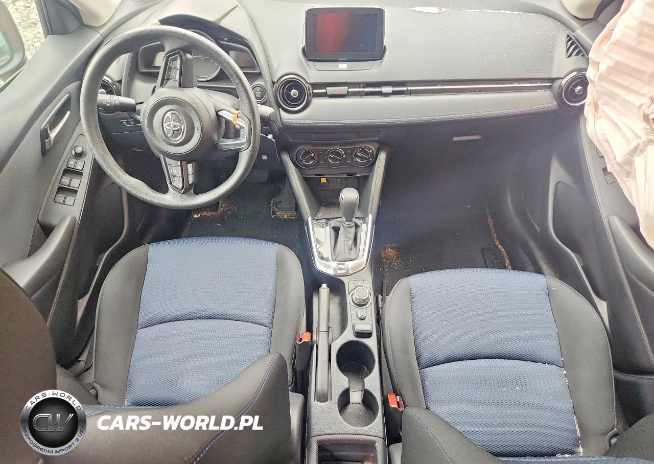 2020 Toyota Yaris Le VIN:3MYDLBYV6LY711864 - 8