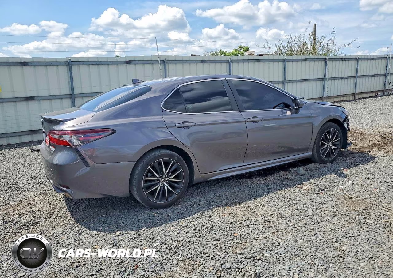 2021 Toyota Camry Se VIN:4T1G11AK6MU466110 - 3