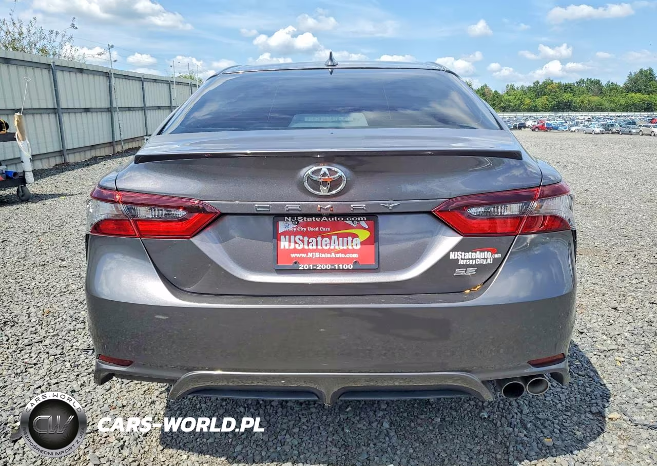 2021 Toyota Camry Se VIN:4T1G11AK6MU466110 - 6