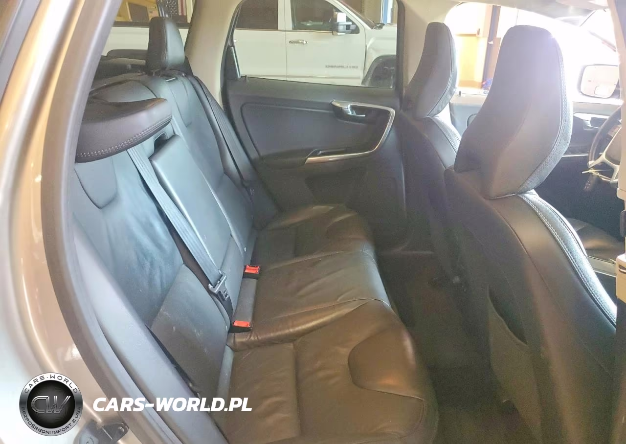 2013 Volvo Xc60 T6 VIN:YV4902DZ9D2420777 - 11