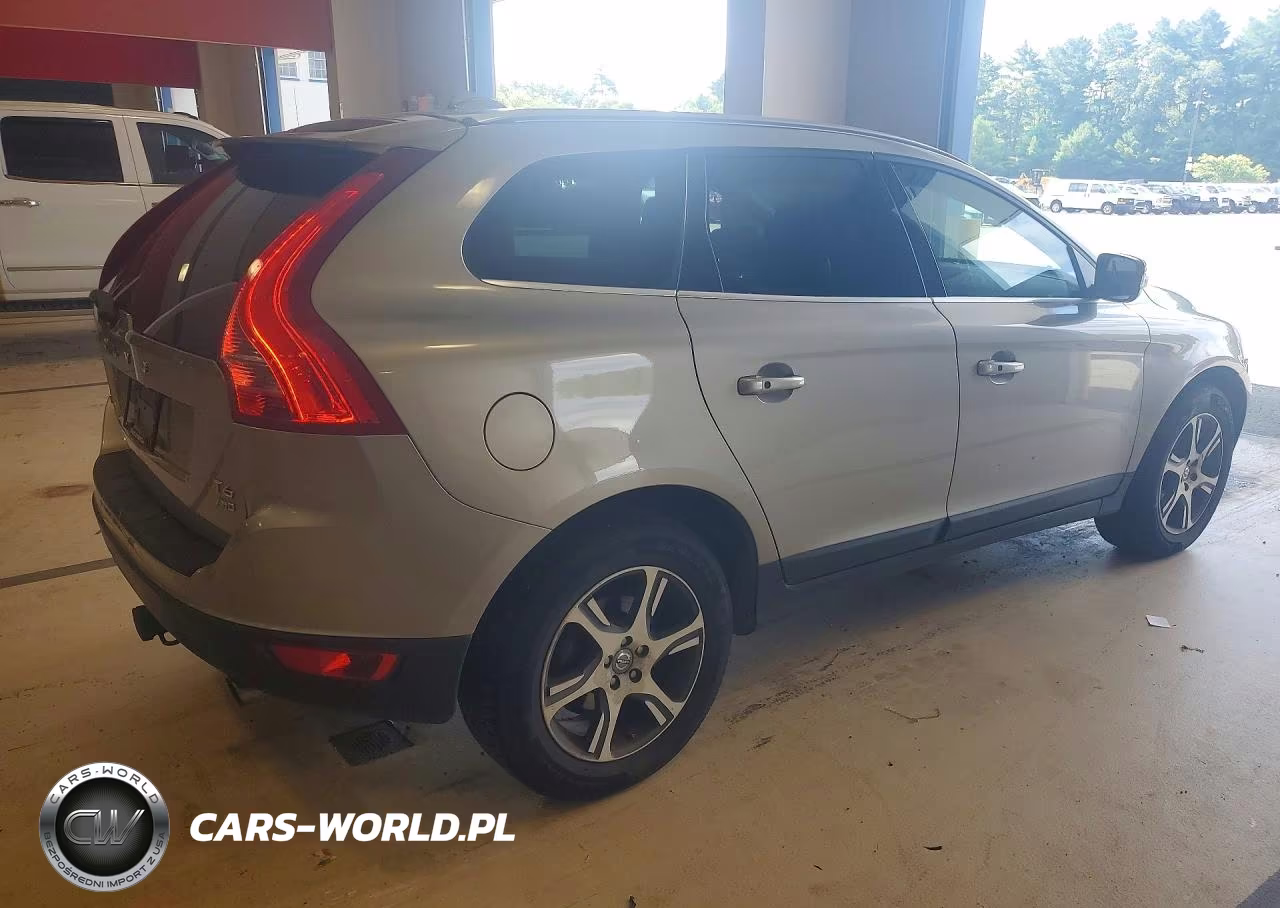 2013 Volvo Xc60 T6 VIN:YV4902DZ9D2420777 - 3