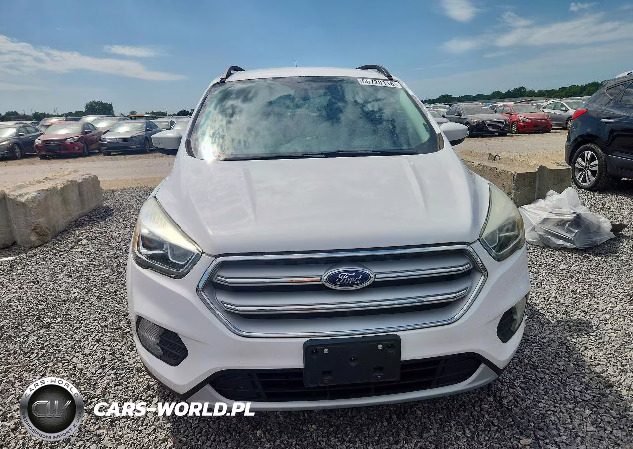 2017 Ford Escape Se VIN:1FMCU0GD2HUB20540 - 5