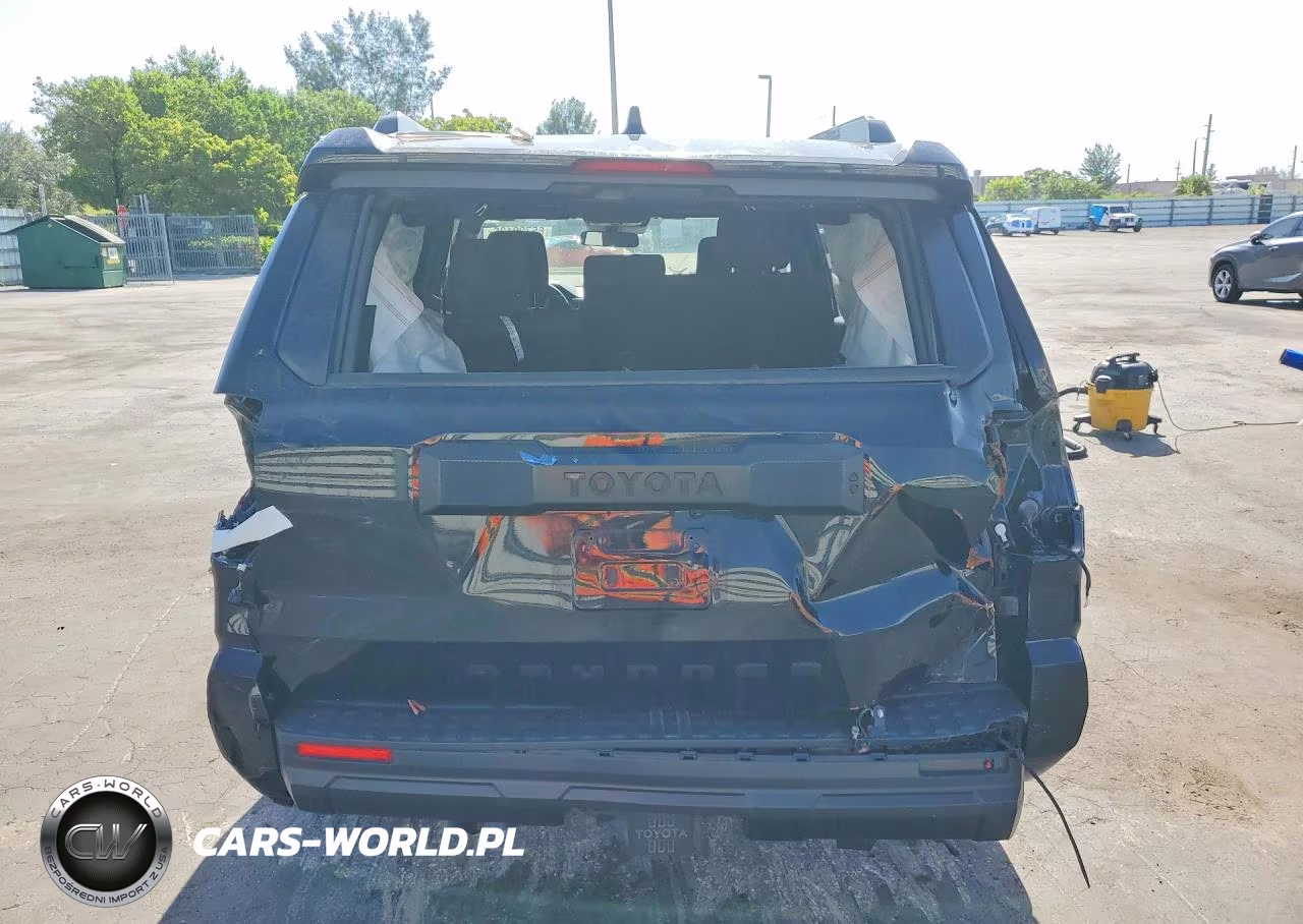 2025 Toyota 4Runner Sr5 VIN:JTEVA5AR9S5001050 - 6